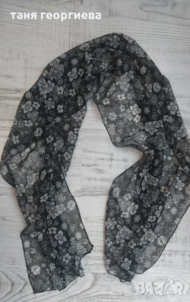 Нежен дамски шал, снимка 1