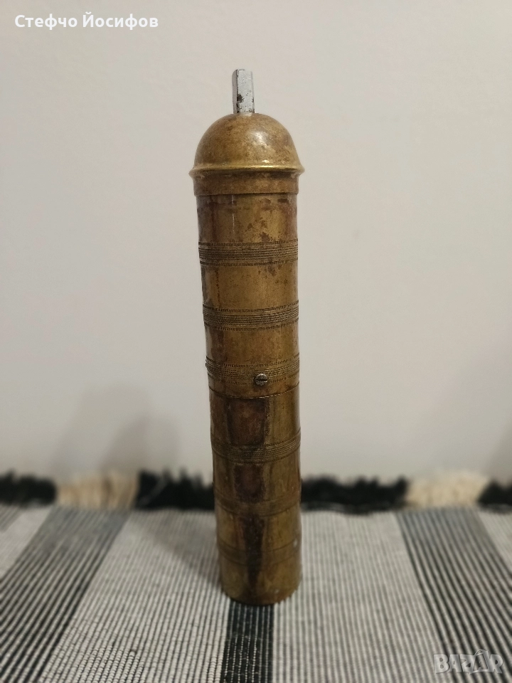 Бронзова мелница , снимка 1