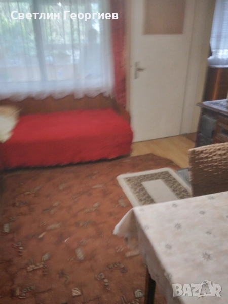 Продавам вила, снимка 1