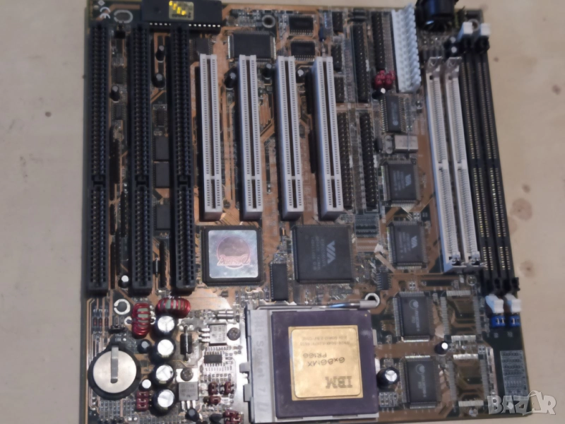 Ретро АТ Платка soket 7 с процесор IBM 6X86, снимка 1