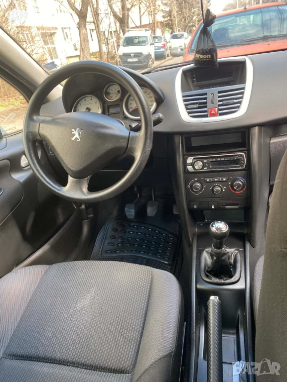 Продавам Пежо, снимка 1