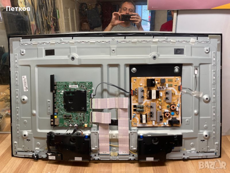 UE49KU6502U, снимка 1