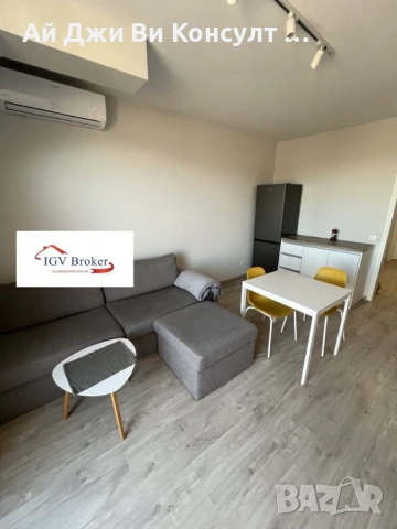 Двустаен апартамент в Зона Б19