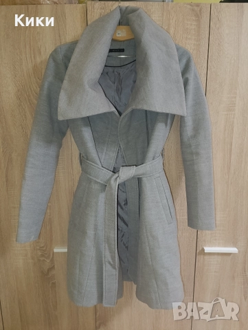 Палто Mohito (34) с висока яка, цип и колан, С КОМЕНТАР на ЦЕНАТА! , снимка 5 - Палта, манта - 48000240