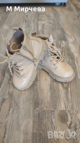 Детски боти ZARA, снимка 2 - Бебешки боти и ботуши - 42697596