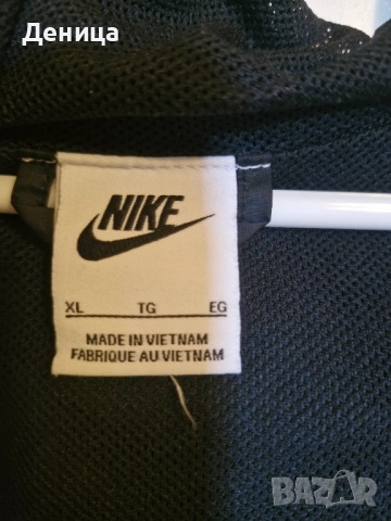 Nike, снимка 2 - Суичъри - 51542932