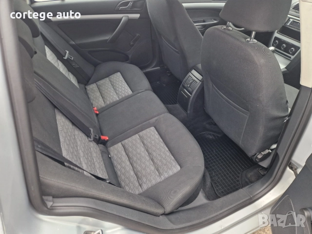 SKODA OCTAVIA 1.9 TDI, снимка 11 - Автомобили и джипове - 52376300