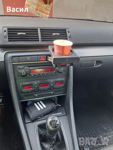 audi a4 1.9 tdi, снимка 7 - Автомобили и джипове - 52434571