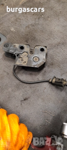 Брава преден капак Skoda Fabia II - 50лв, снимка 2 - Части - 51920077