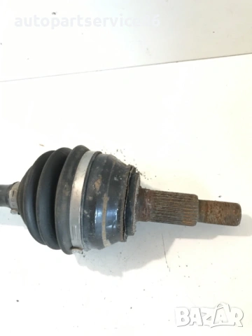 Предна полуоска дясна/лява за Porsche Cayenne 4.5 V8 (2005)  7L0407271C , снимка 2 - Части - 54306034