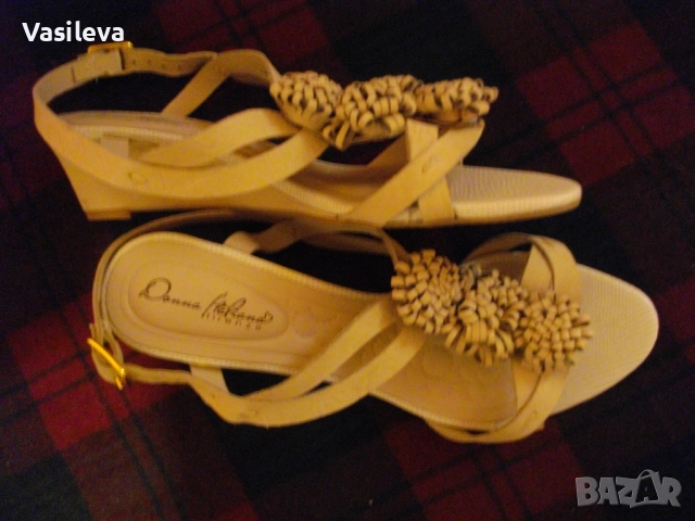 Елегантни бежеви сандали от естествена кожа, снимка 3 - Детски сандали и чехли - 52456699