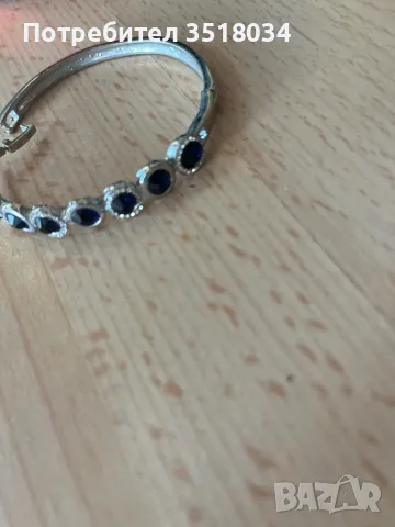 Елегантна с тъмно-сини камъчета гривна, снимка 3 - Гривни - 47863929