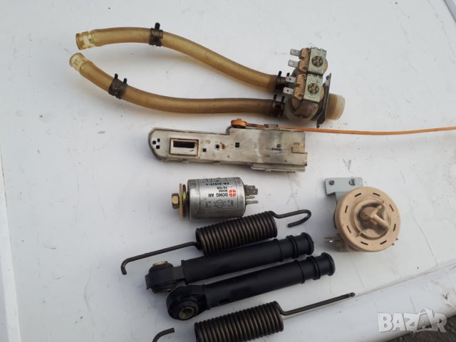  Продавам пералня Samsung B1415J на части, снимка 7 - Перални - 32116201