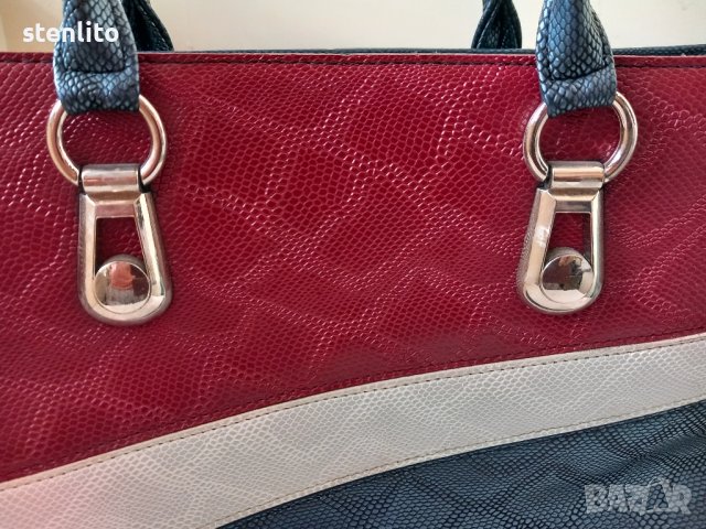 Стилна Дамска Чанта, снимка 4 - Чанти - 42863395