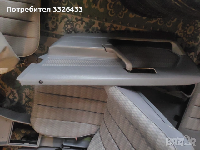 Перфектен сив салон от Мерцедес 190 , снимка 6 - Автомобили и джипове - 53189364