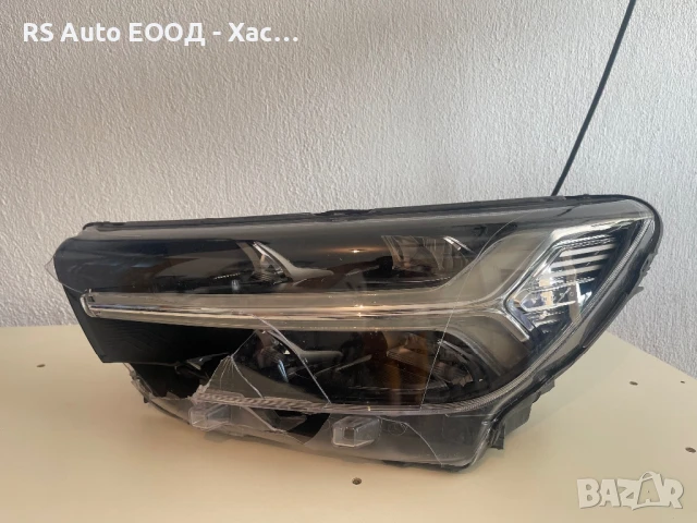 Фар Ляв - Volvo XC40 2018- счупен 