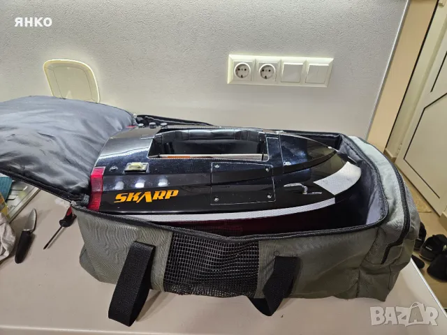 Лодка за захранка