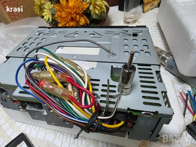 РЕТРО РАДИОКАСЕТОФОН KENWOOD, снимка 11 - Радиокасетофони, транзистори - 55957972
