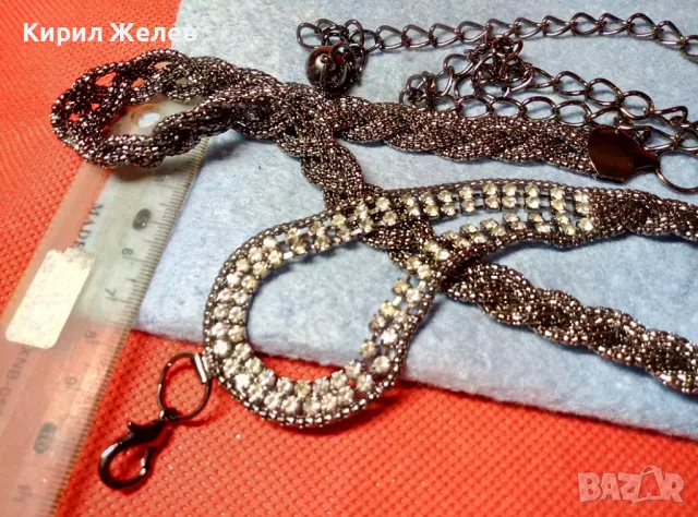 ШАРМАНТНО СРЕБРИСТО ФЕШЪН АРТ ДАМСКО КОЛАНЧЕ с ИСКРЯЩИ КРИСТАЛИ 47369, снимка 7 - Колани - 47336262