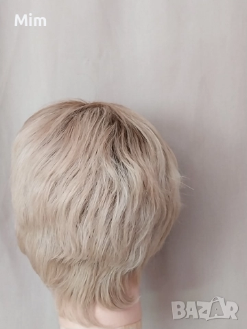 Къси перуки в различни цветове , снимка 13 - Аксесоари за коса - 51579138