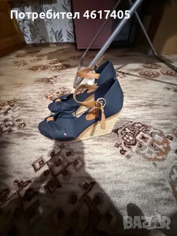 Сандали на Tommy Hilfiger нови с етикет, снимка 3 - Сандали - 56130203