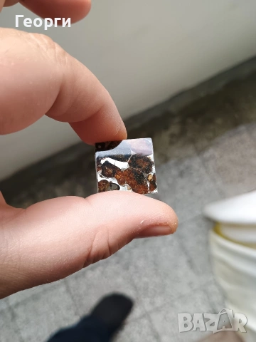 Натурален метеорит,паласит Sericho, снимка 3 - Колекции - 54078406