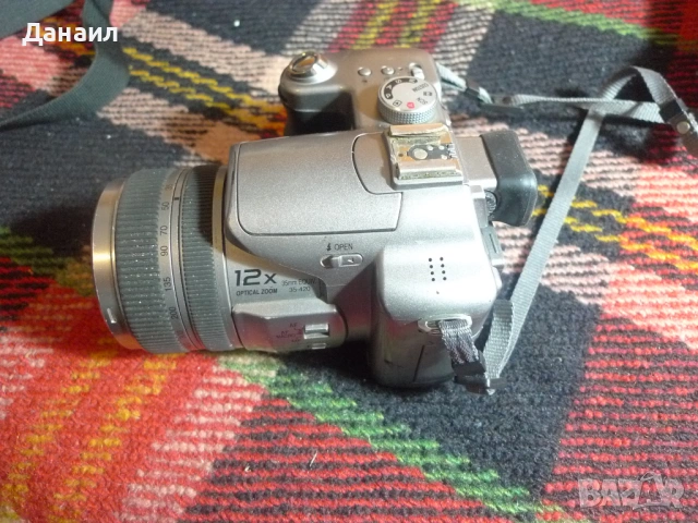 Panasonic  Lumix DMC-FZ50