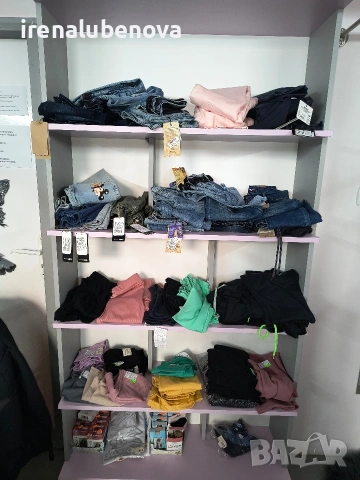 Търговско обурудване за детски магазин., снимка 5 - Работни маси и бюра - 53886259