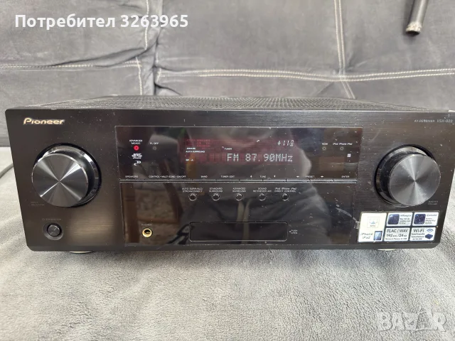 AV Ресивър Panasonic VSX-922-K.
