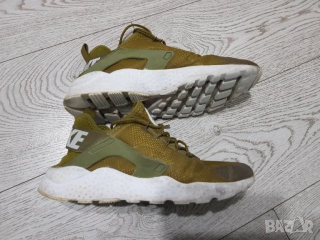 Маратонки Nike Air Huarache 41, снимка 4 - Маратонки - 47884776