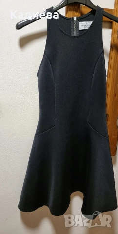 черна къса рокля - Abercrombie & Fitch., снимка 3 - Рокли - 54310516