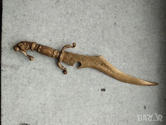 бронзова кама за декорация