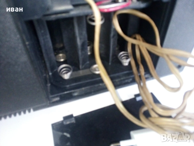 Радио MERIDIAN 211, снимка 16 - Антикварни и старинни предмети - 53243989