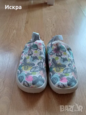 Нови, платнени обувки, отговарящи на н.38, снимка 3 - Дамски ежедневни обувки - 50223153