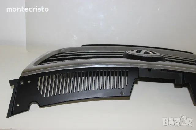 Предна решетка VW Passat B6 (2005-2011г.) 3C0853651F предна емблема отвори за парктроник, снимка 8 - Части - 56015964