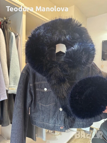 Дамско яке от деним