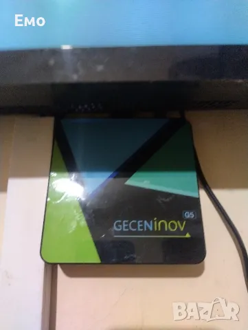 Андроид ТВ бокс, снимка 4 - Приемници и антени - 47345964