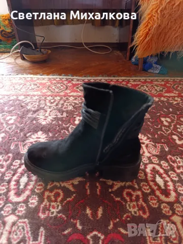 Продавам дамски къси боти , снимка 5 - Дамски боти - 49418953