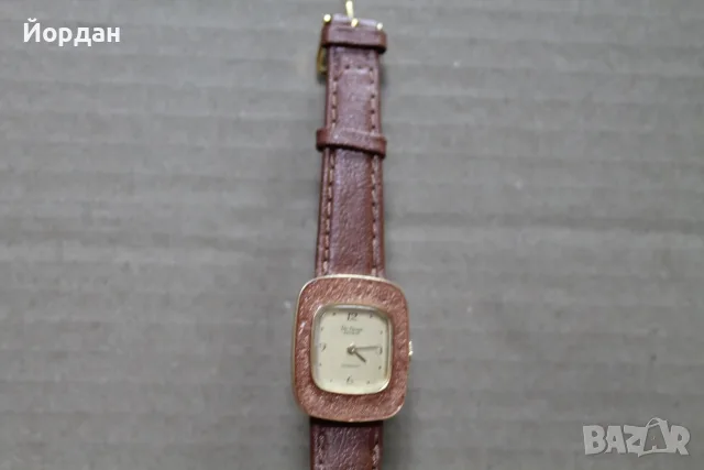 Швейцарски дамски механичен часовник ''De Coven Geneve '' , снимка 2 - Дамски - 56200727