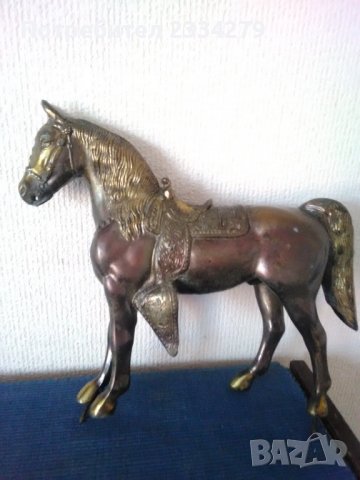 Стара статуя на кон,изработена от бронз., снимка 2 - Антикварни и старинни предмети - 38365299