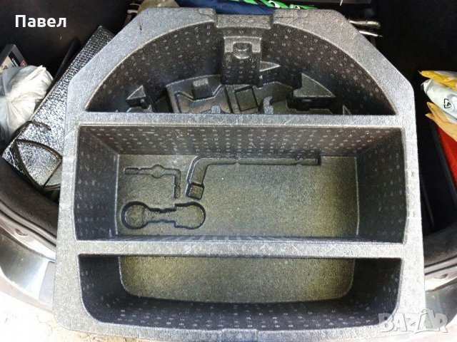 Кора за багажник и леген за резервна гума Тойота Авенсис / Toyota Avensis, снимка 7 - Аксесоари и консумативи - 30245872