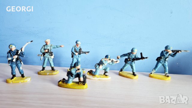 Пластмасови войници пълен лот , снимка 1