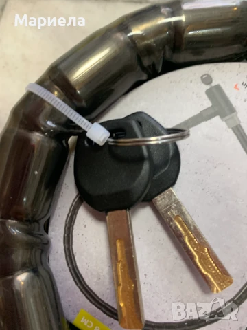 Велокатинар с 2 ключа / Бронирана кабелна ключалка за велосипед 98см., снимка 7 - Аксесоари за велосипеди - 50778565