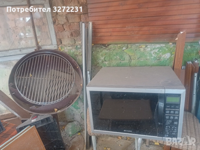 Продавам микровълнова печка Sharp, снимка 1