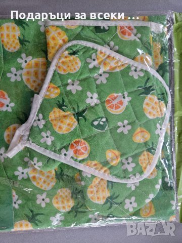 Кухненски комплект от 3 части ръкохватки и готварска престилка! Ликвидация! Промо цена: 2.50лв! 3, снимка 1