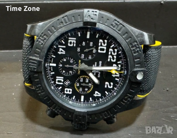 Breitling Avenger Hurricane Chronograph 45mm Black Dial Black PVD, снимка 3 - Мъжки - 54047860