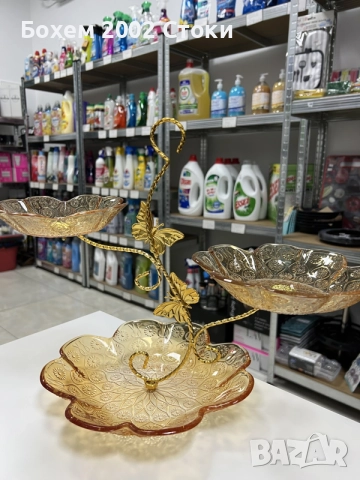 Плато на три етажа

