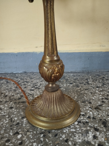 Стара настлона лампа тип свещник, снимка 2 - Настолни лампи - 44569083