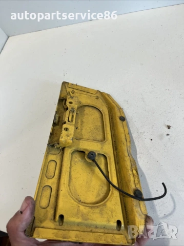 Капак на горивен резервоар за Mercedes Sprinter W906 2.2 CDI (2006-2012) , снимка 2 - Части - 54206081
