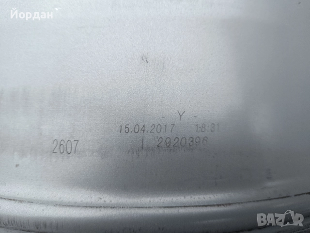 ОРИГИНАЛНИ джанти 17' цола 5x112 ФОЛКСВАГЕН / VW Touran GOLF 57,1 ET52, снимка 13 - Гуми и джанти - 52859829